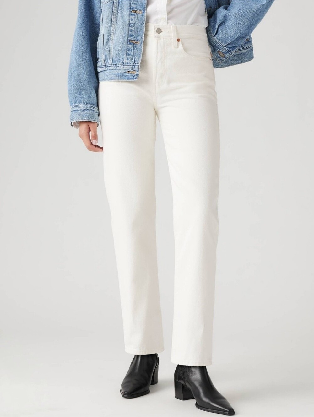 Levis Wedgie Straight Jeans In The Clouds White Size 27W 30L